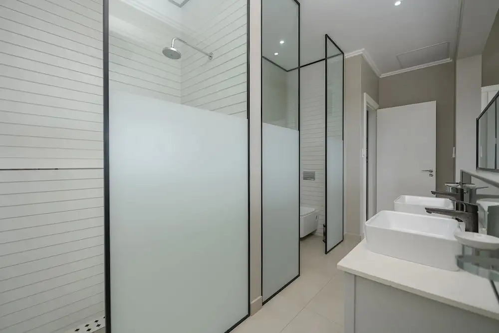 Villa Rentals 14309
