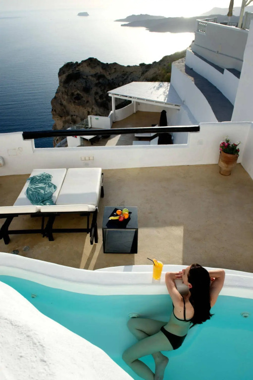 Azzurro Suites