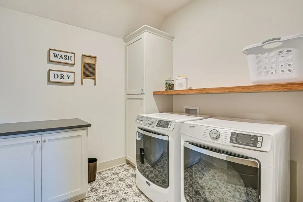 Idyllic Belmont Home < 1 Mi to Historic District!