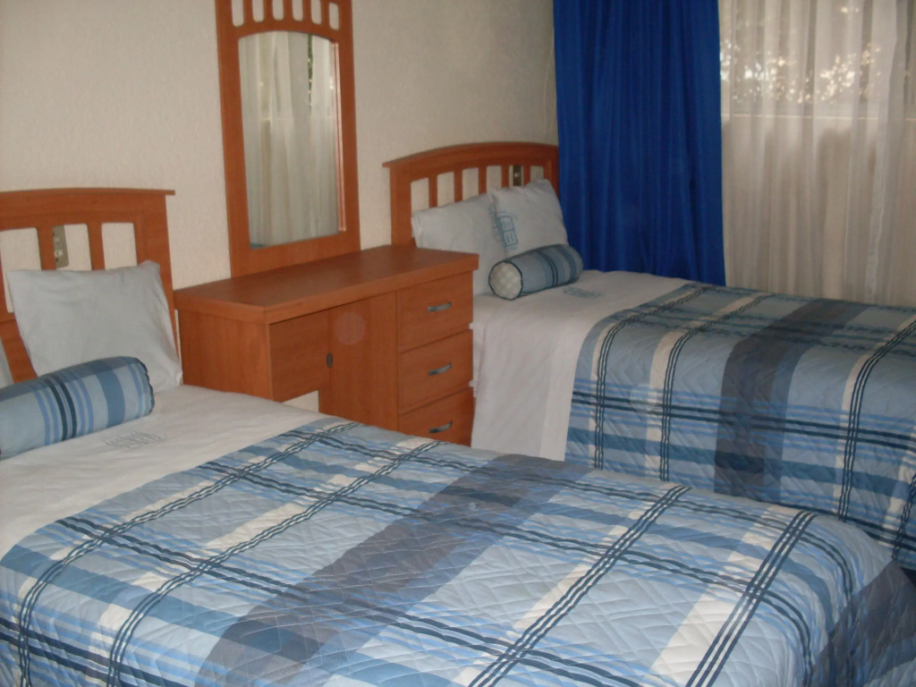 Hotel polly