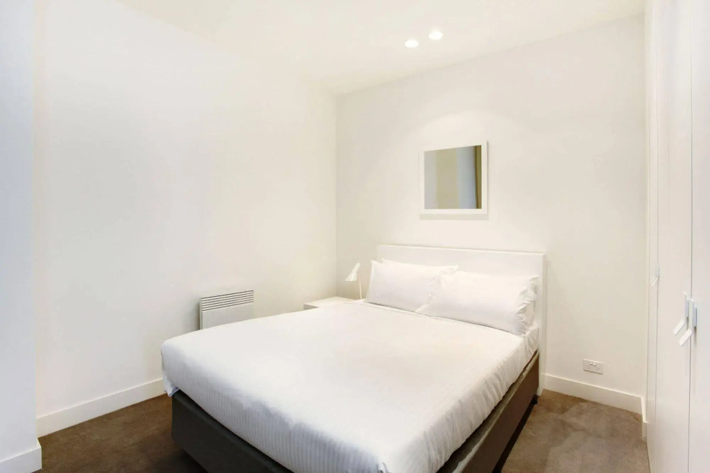 Corporate Keys- Lilli Apartments