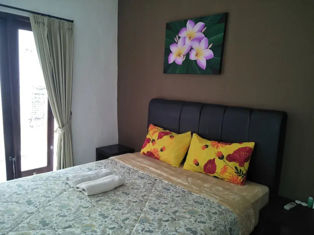 Tombong Limo Homestay