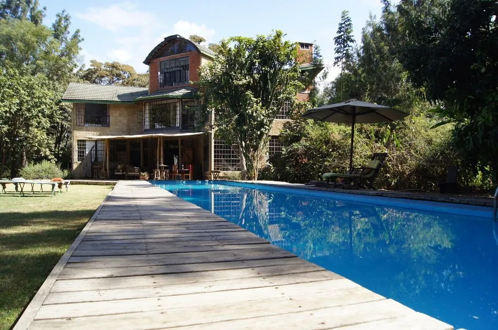 Meru House Lekisilai