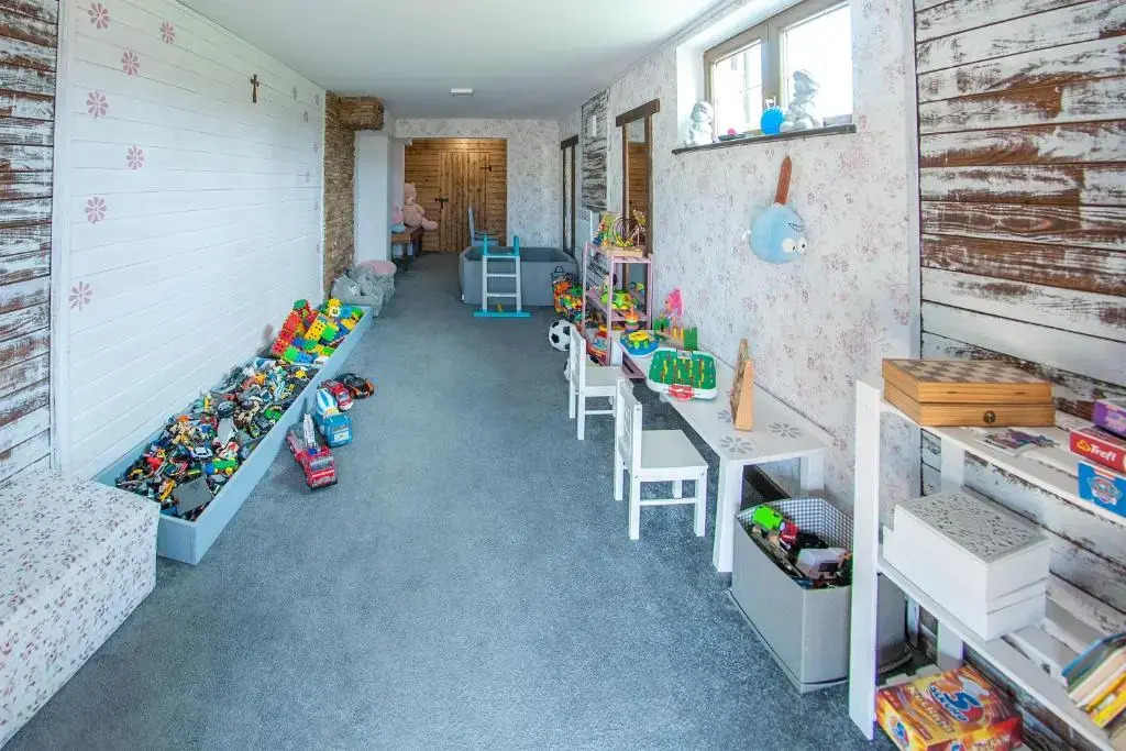 Chata w Bieszczadzie SPA apartamenty i domki z basenem Bieszczady