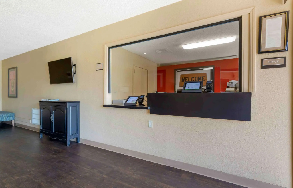Extended Stay America Suites - Tulsa - Midtown