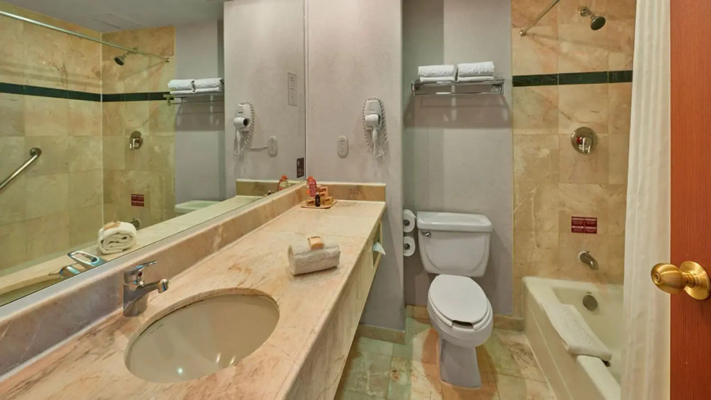 Sierra Suites By HP Hotels