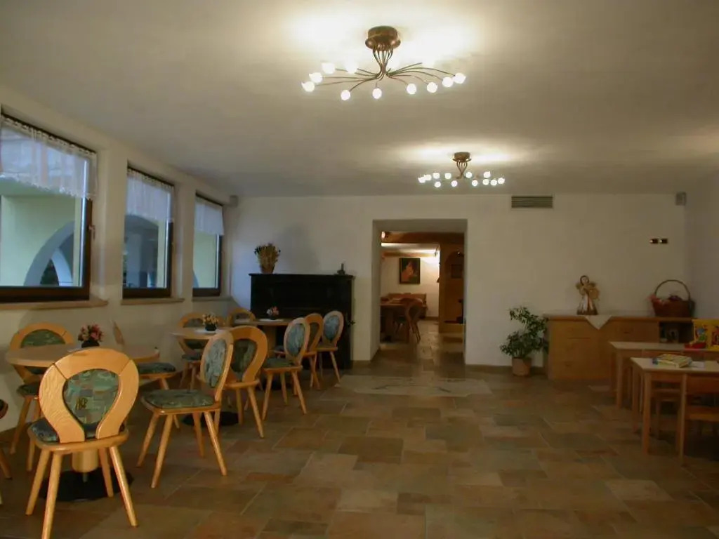 Hotel Corona