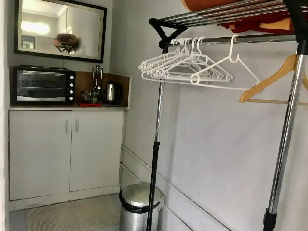 23 Ambleside Retreat