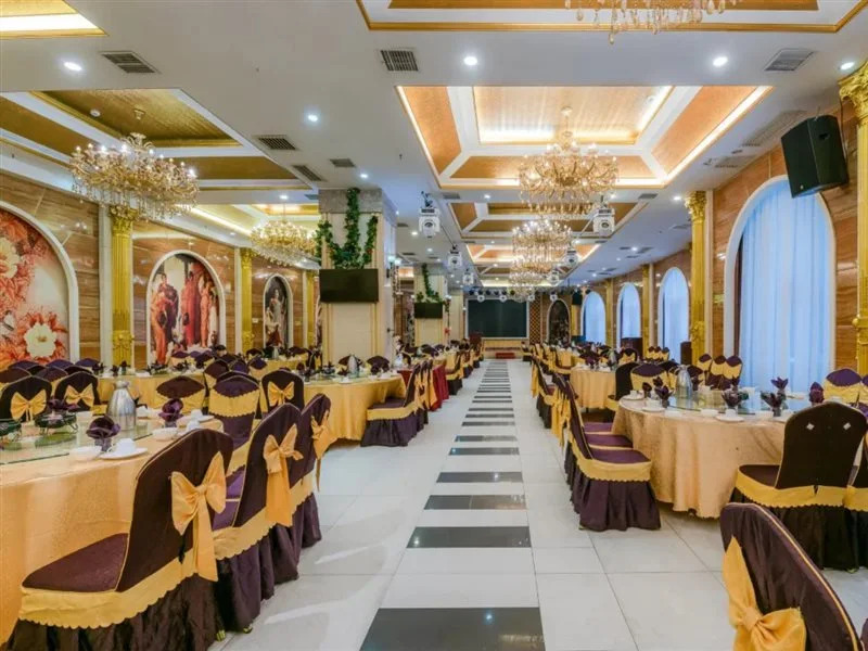 Jun Yi Kai Yue Hotel