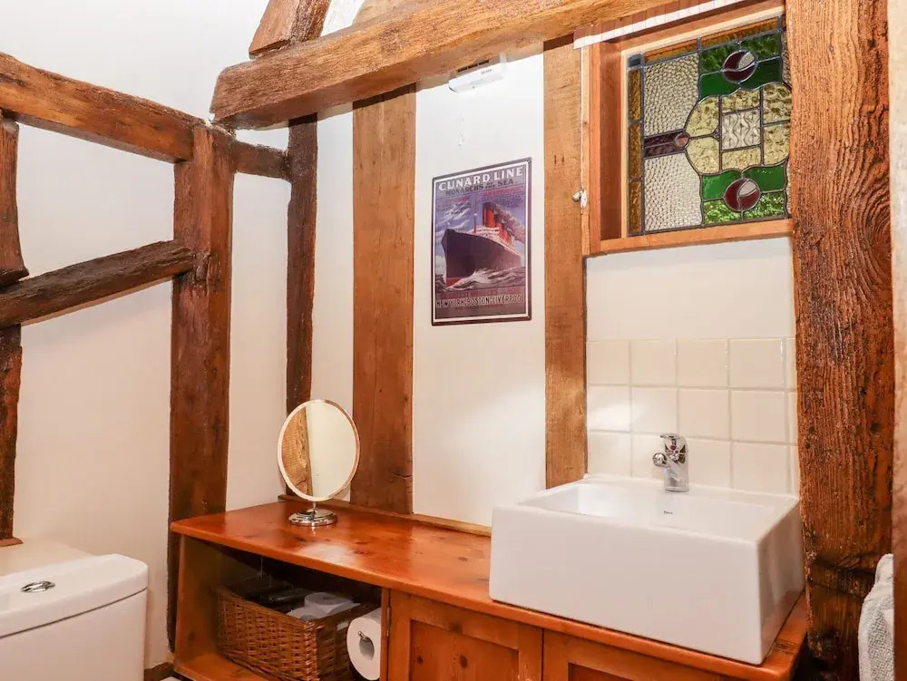 Blackbird Cottage at Boyke Manor