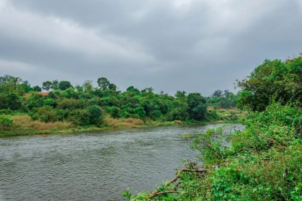 SaffronStays Sohana By The River, Karjat