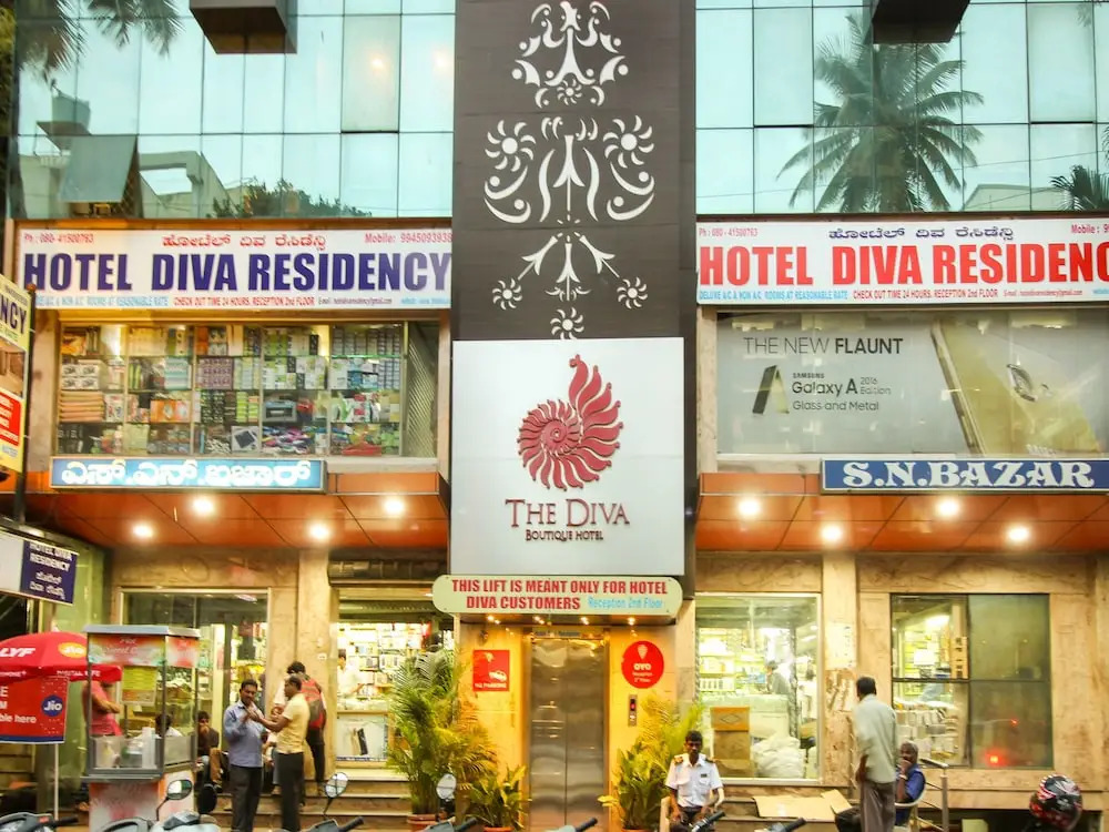 OYO 7752 Hotel Diva Residency