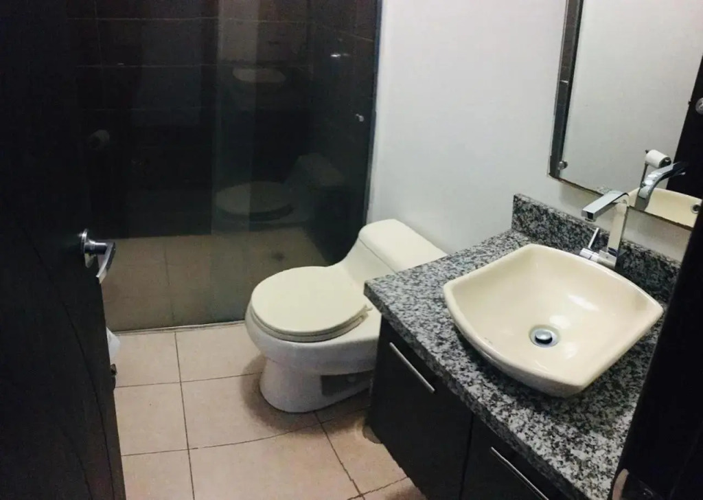 Quo Habitación en Lujoso Departamento a 1 minuto del Aeropuerto