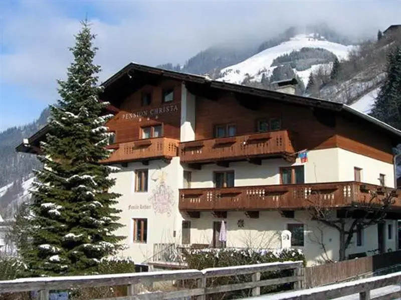 Pension Christa - Pension & Appartementhäuser