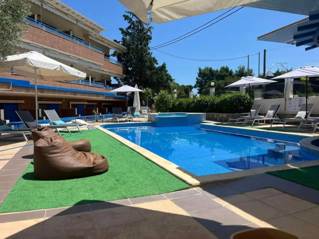 Philoxenia Hotel-Villas