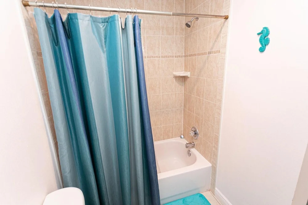 SEA Haven 117 2BR Free Activities Oceanfront Wifi Pool