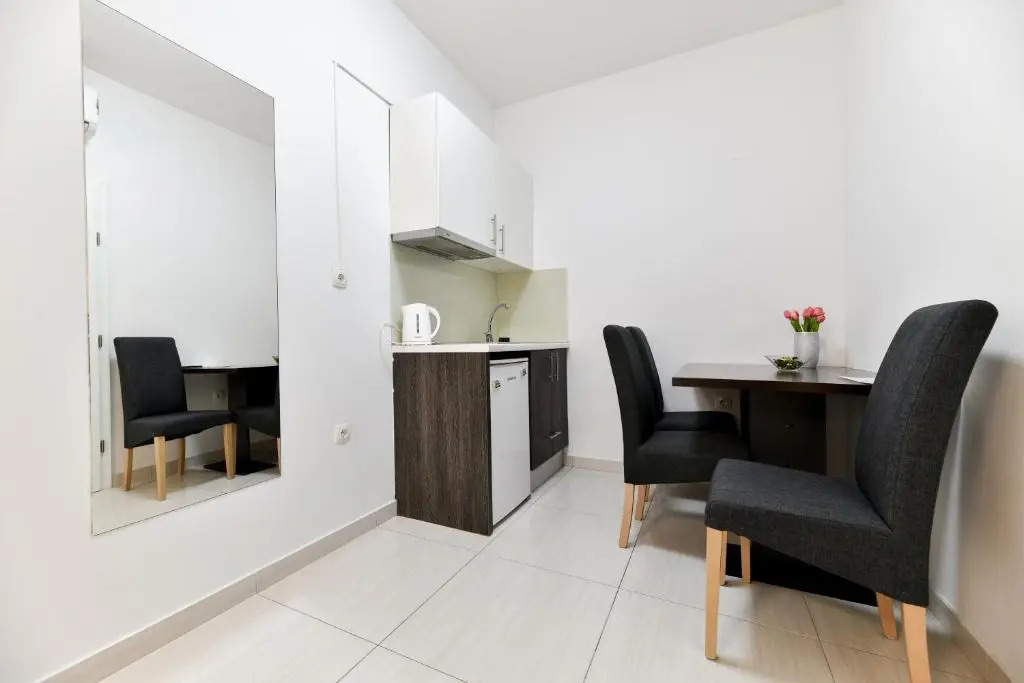 Apartments Villa Visnjik