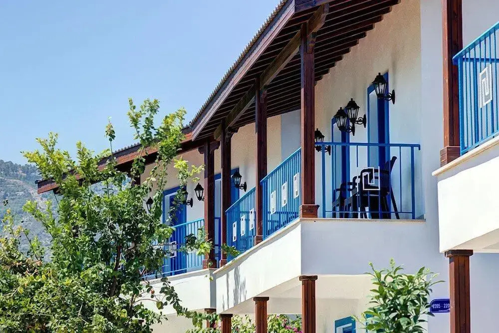 Queen Aphrodite Hotel