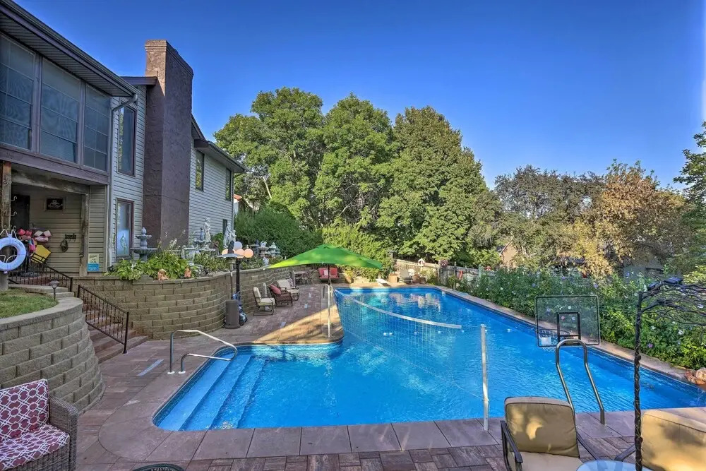 Family-friendly Omaha Oasis ~ 10 Mi to Dtwn!