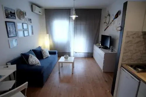 Studio Apartments Shanti