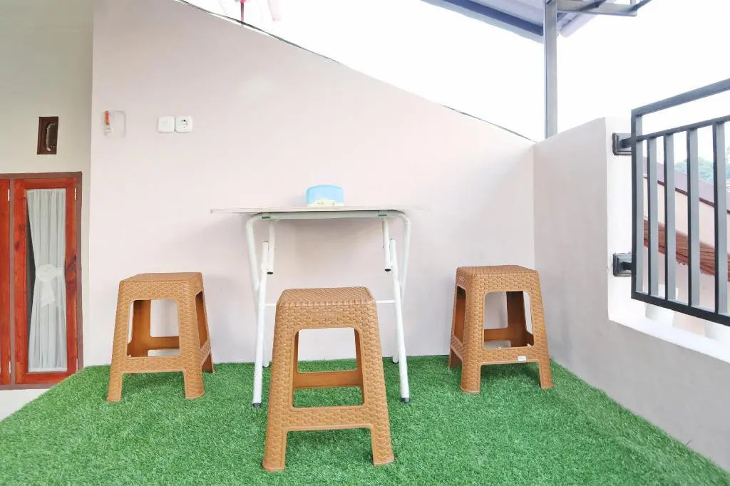 OYO 2192 D'ostha HomeStay Syariah