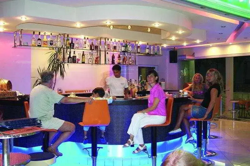 Diamore Hotel