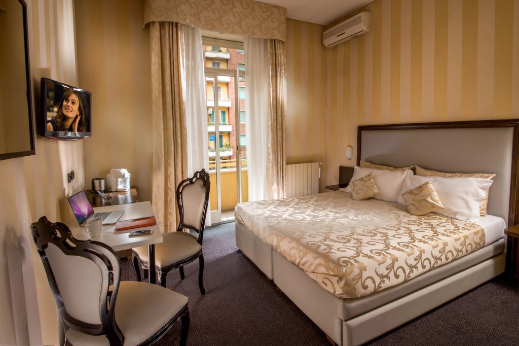 Vaticano Julia Guest House