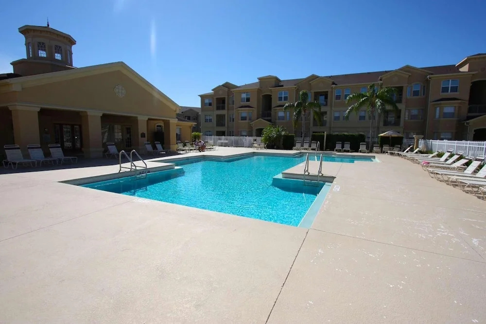 721 Terrace Ridge