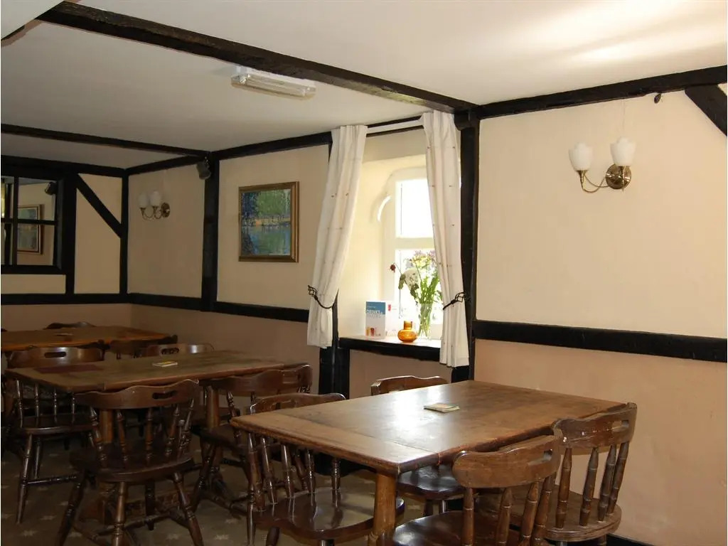 The Tradesmans Arms