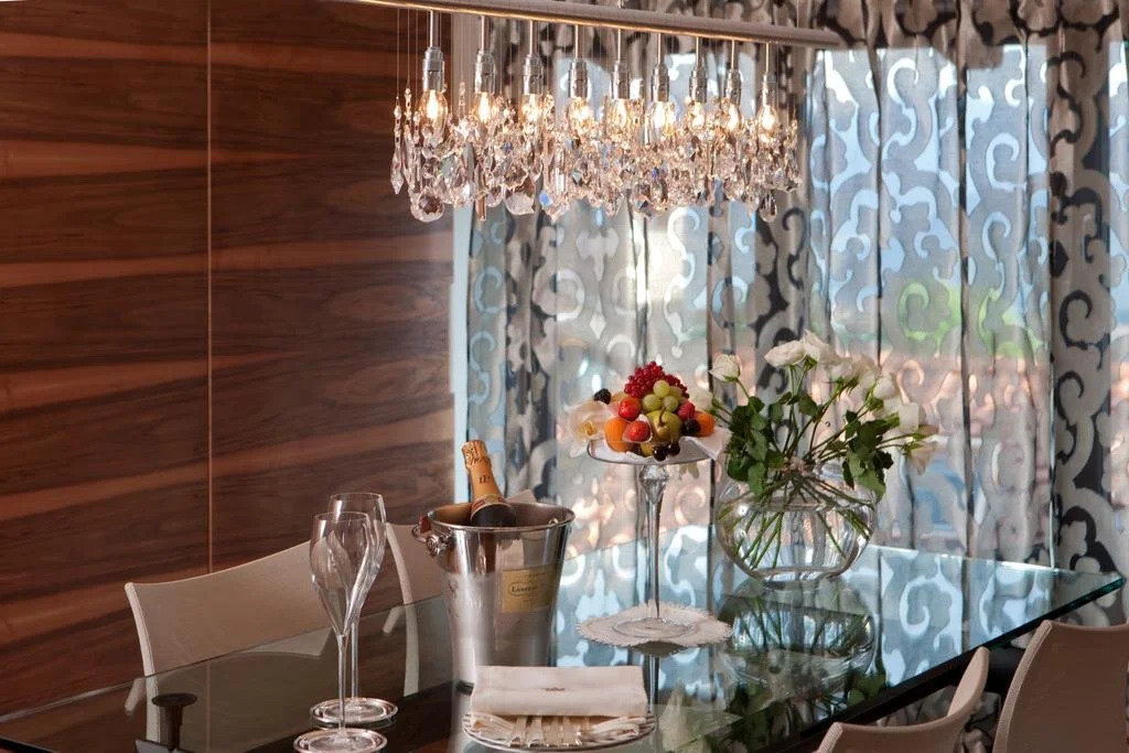 Quisigusta Miraval Suites B&b