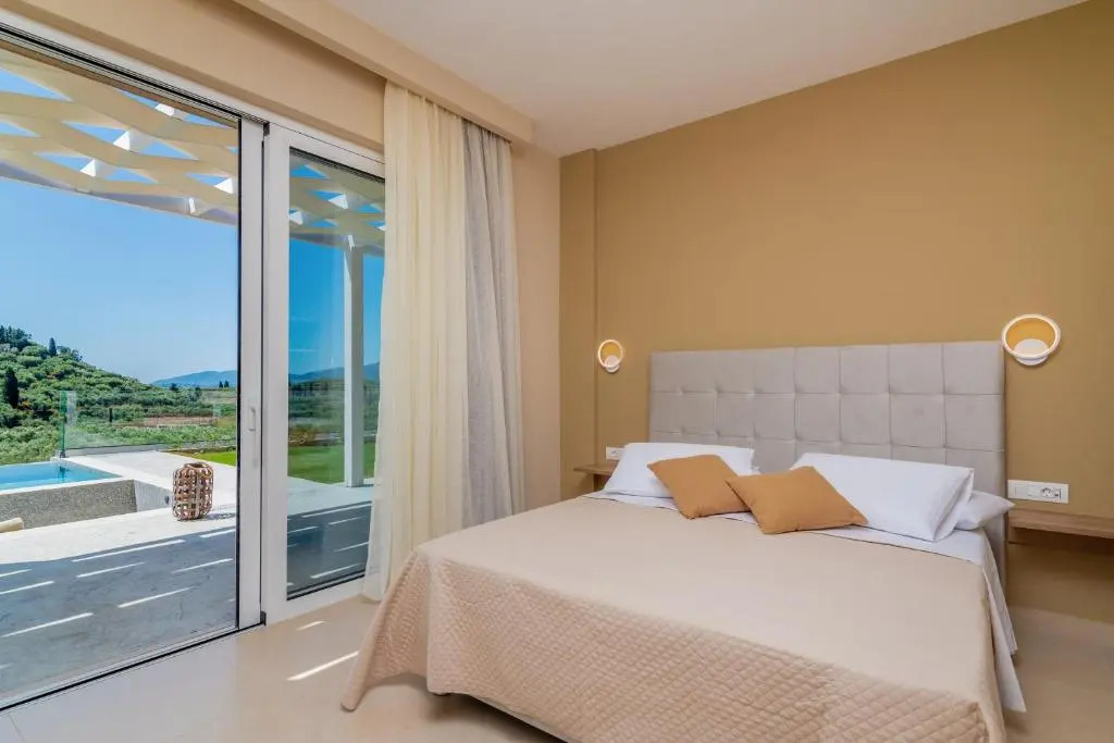 Spartakos Luxury Villa 2