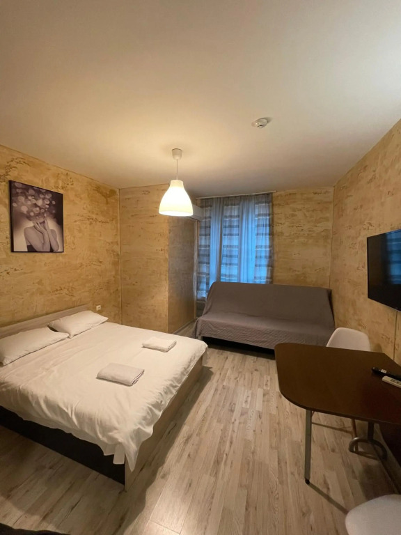 Colonel apartment 836
