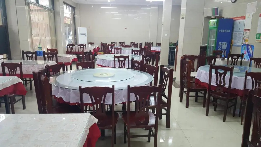 Qinhuangdao Beidaihe He Min Hotel