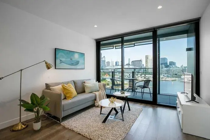 87docklands@2bd2bthlv8watersidefreecarpark