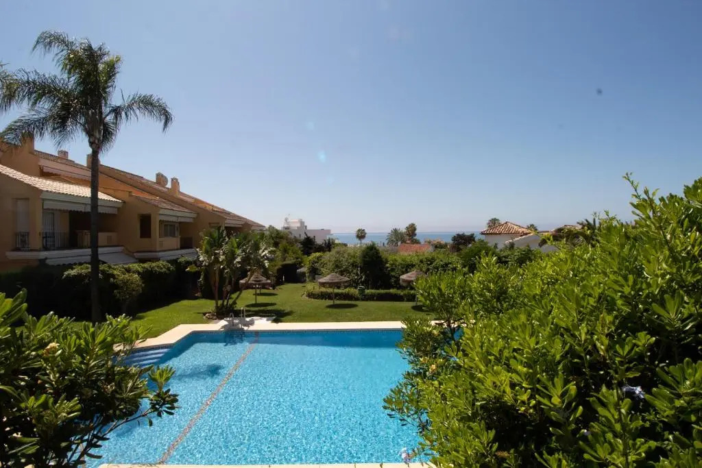 COSTABELLA Marbella 1 min walking from the beach