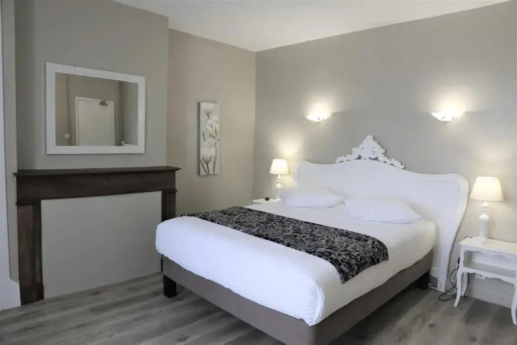 HOSTELLERIE LA BRUYERE