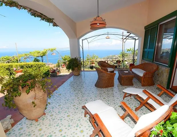GOCCE VILLAS - Sunshine Villa