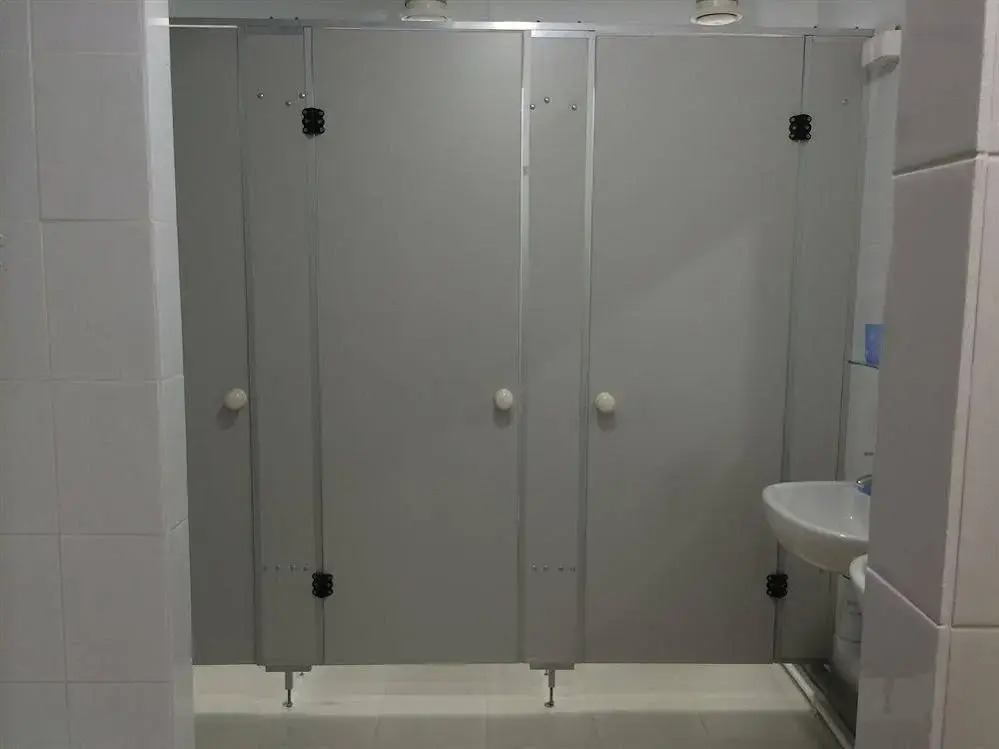 Garage Hostel