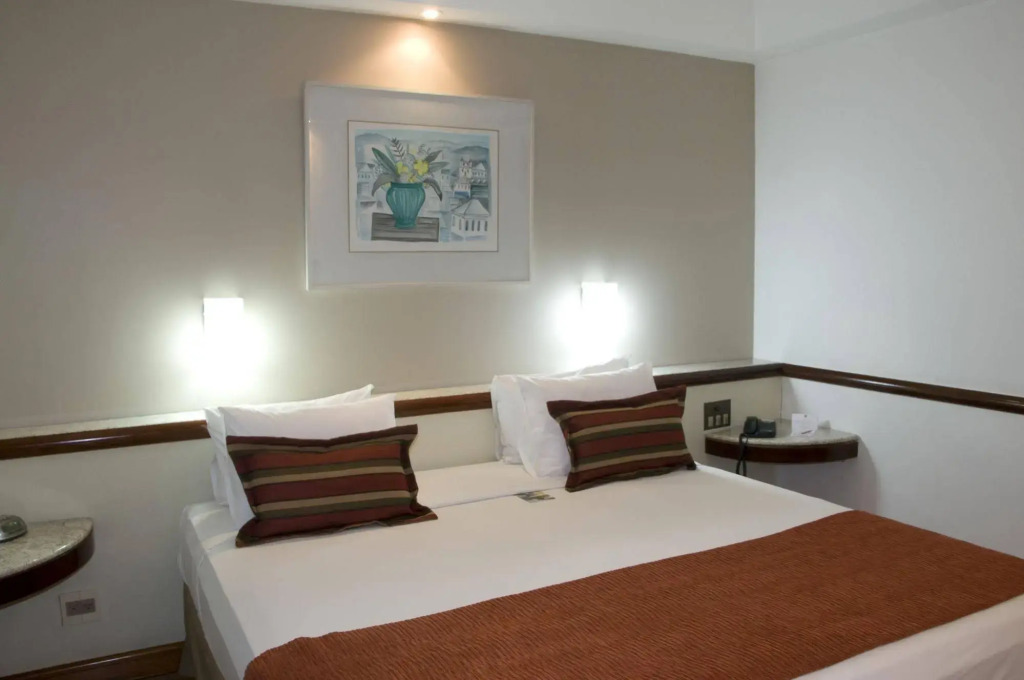 Bristol Merit Hotel