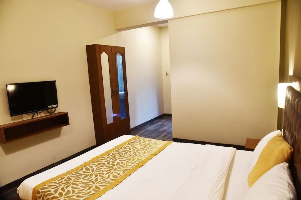 Royale Nirvana Resort