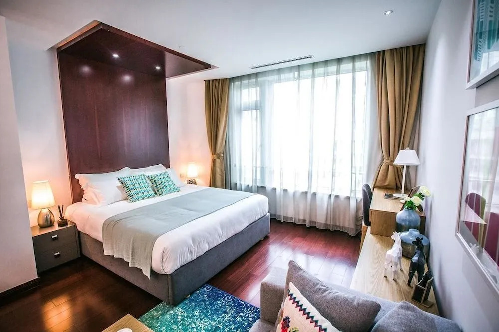 Yuanlai International Serviced Apartment