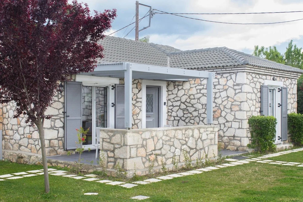 Harmony Villa 1 - 2bedrooms, Sleeps 6, Wifi, Parking, Near Laganas Beach