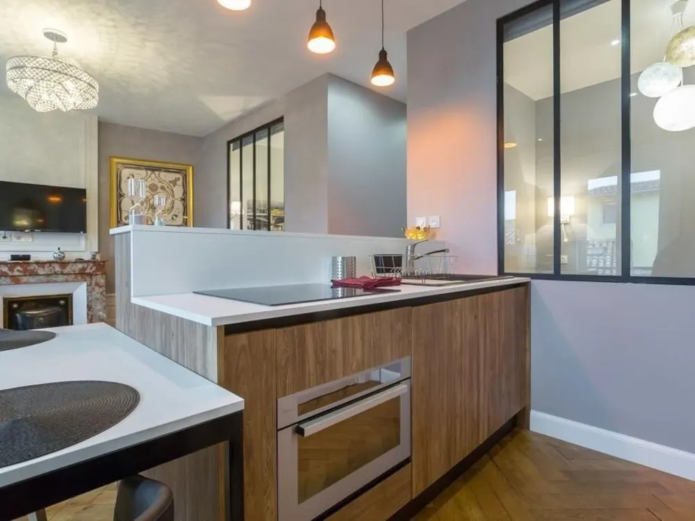 Host Inn Lyon