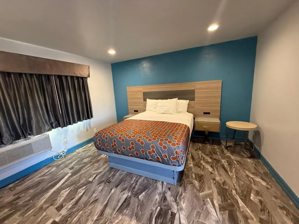 Travel Inn Motel