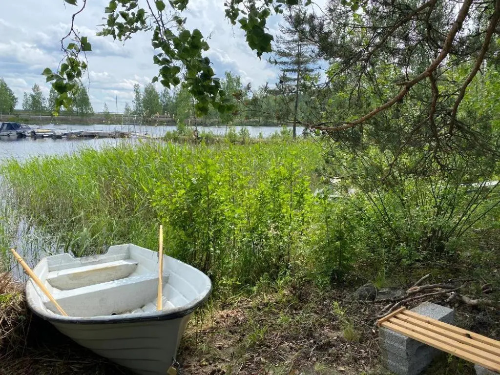 Kuivaketveleen Piha