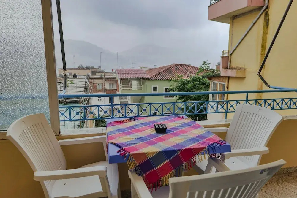 Hotel Porti