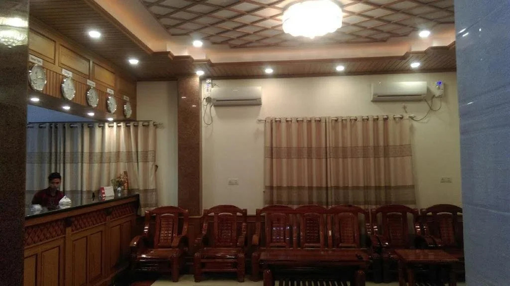 Hotel Moe