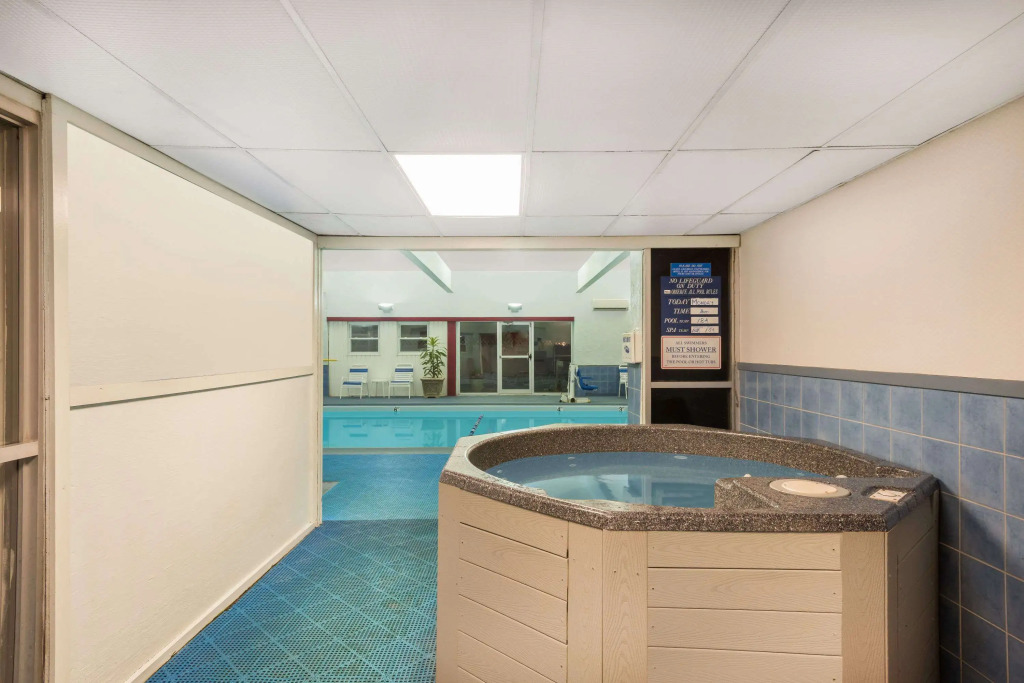 Ramada Plaza by Wyndham Portland