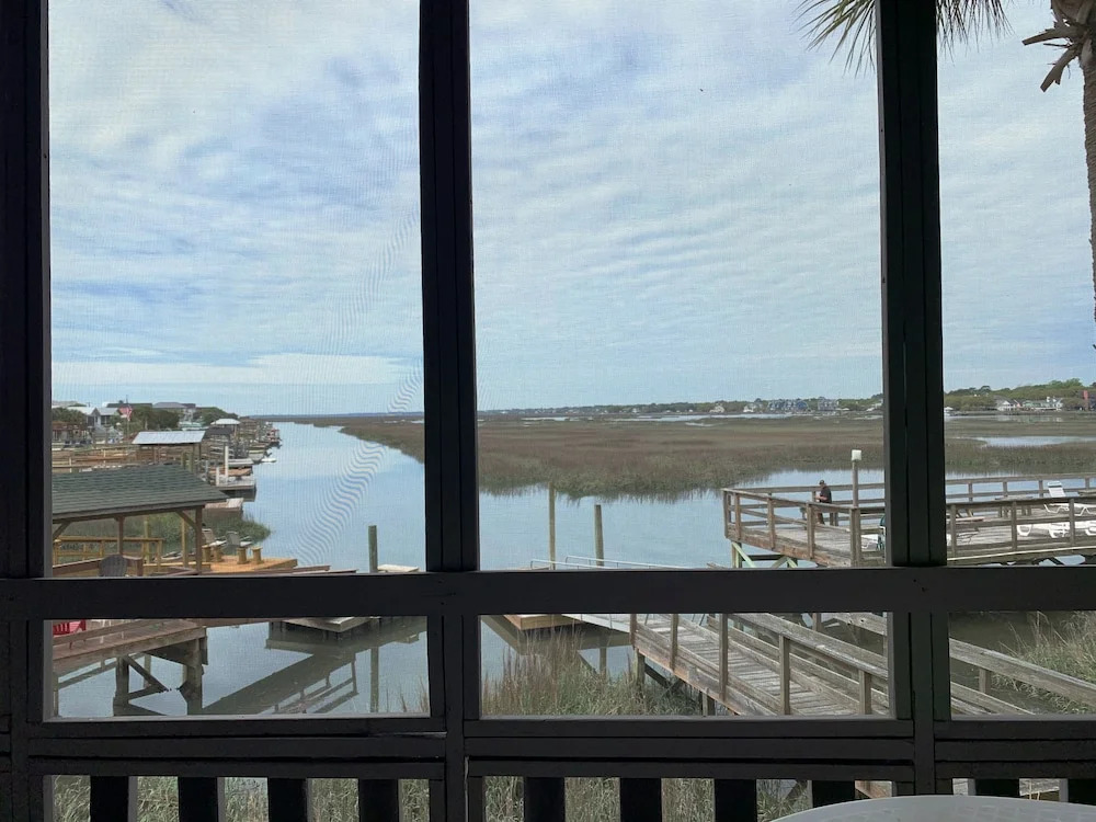 Taranova at Seawatch Inn