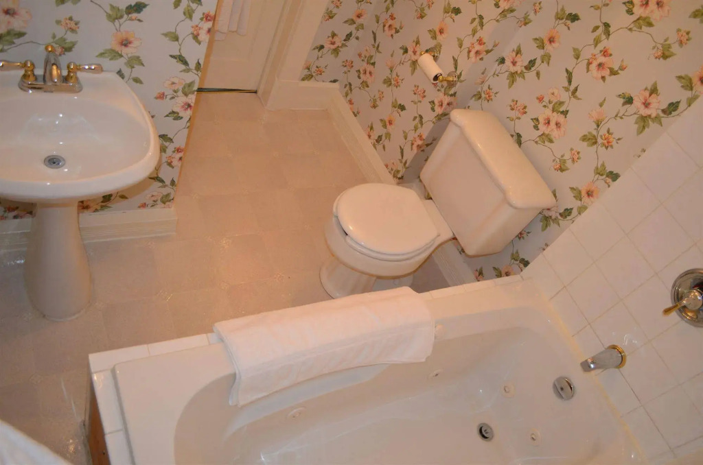 Bedham Hall B&B